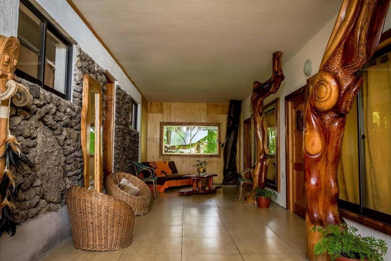 Chez Maria Goretti Hotel ハンガ・ロア エクステリア 写真